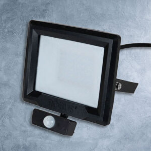 RHL1040P-04 10W Black LED PIR Flood